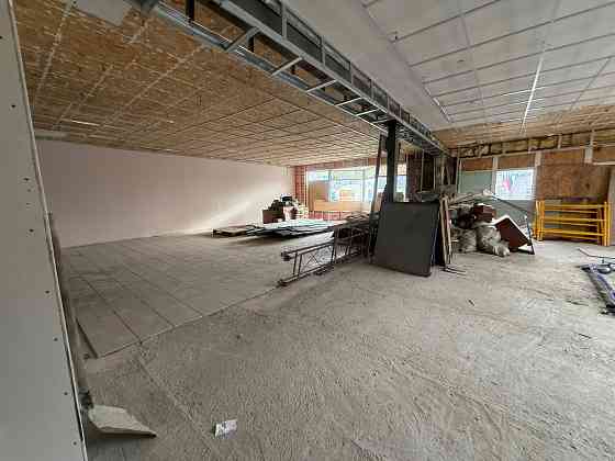 Аренда Коммерческого Помещения 750 Квадратных Метров - Площадь Бакинских Комиссаров ! Донецк