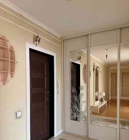 Сдаю двухкомнатную квартиру в Киевском районе Донецка по проспекту Панфилова. Донецк