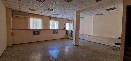 Сдается помещение под магазин, салон, кофейню,офис, ас "Центр" Донецк