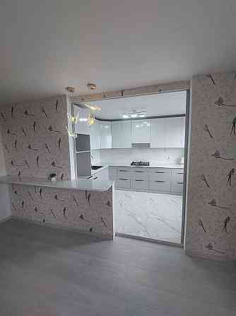 Продам 3х комн квартиру Мариуполь