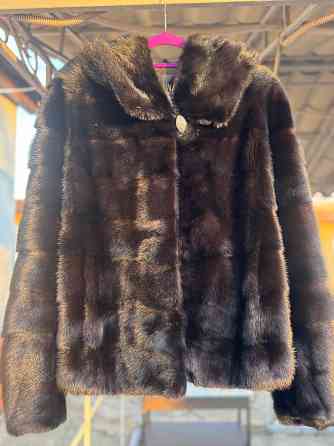 Продам норковую шубу Шахтерск