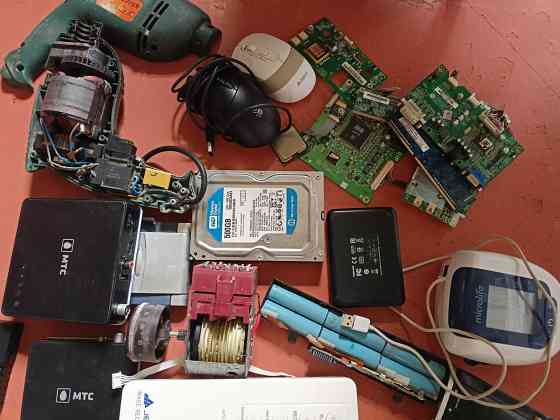 Коробка с электроникой Макеевка