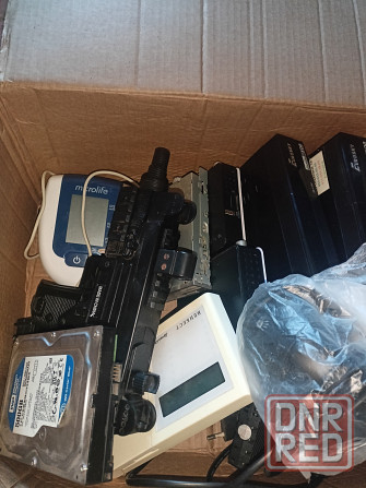 Коробка с электроникой Макеевка - изображение 2