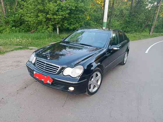 Продам автомобиль Старобешево