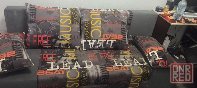 Диван Донецк - изображение 1