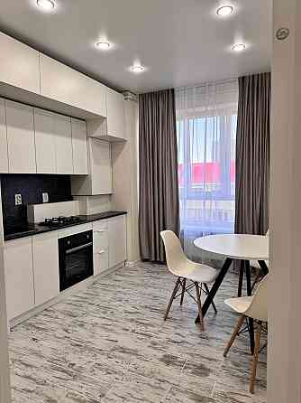 Уютная квартира в новом доме Мариуполь