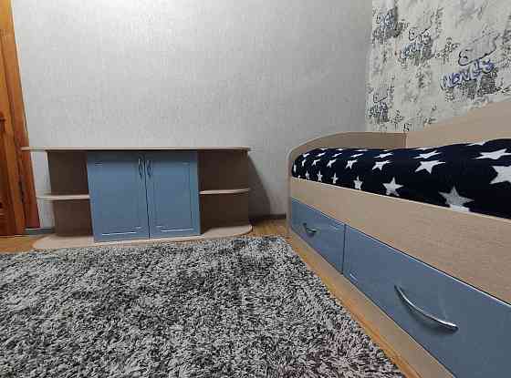 Продам Кровать + тумбочка под аквариум Мариуполь