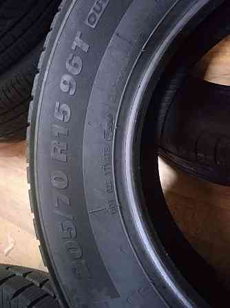 Автошина 205/70R15 96T Kumho WinterCraft WS71 Донецк