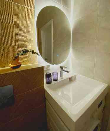 однокомнатную квартиру в центральном районе города Донецка - Ворошиловский район, ул. Розы Люксембу Донецк