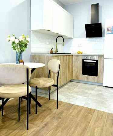 однокомнатную квартиру в центральном районе города Донецка - Ворошиловский район, ул. Розы Люксембу Донецк