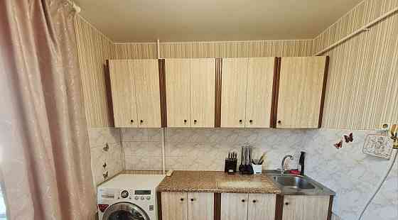 Сдается отличная двухкомнатная квартира в Ворошиловском районе. 3/9 этаж. Площадь квартиры 42кв Донецк