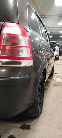 Опель Зафира б Донецк