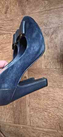 Отдам туфли р.40 Донецк