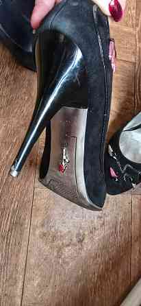 Отдам туфли р.40 Донецк