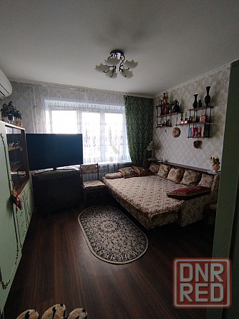 Продается 1-комнатная гостинка, с мебелью, 5 микрорсйон, ул. Гонды, 4/5эт.общ.пьощадь 17,6 кв. м. Мариуполь - изображение 2