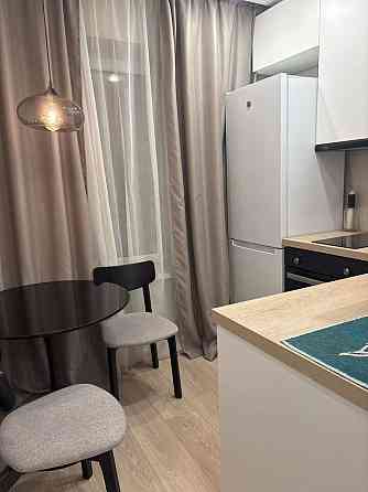 Сдаю однокомнатную квартиру 42.0 м² этаж 3, город Донецк, Киевский район, Донбасс Арена, проспект Ге Донецк
