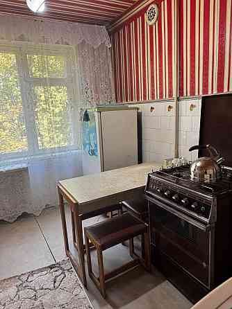 Продам 3-х комнатную квартиру в Пролетарском районе (рынок) Донецк