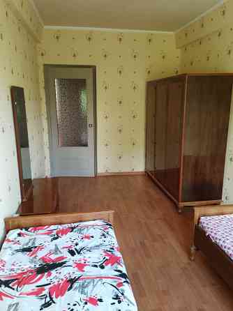 Продам 3-х комнатную квартиру в Пролетарском районе (рынок) Донецк