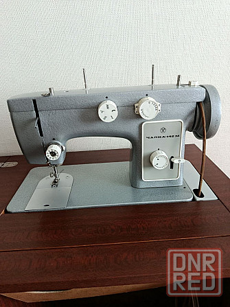 Машина швейная Чайка 142М Донецк - изображение 1