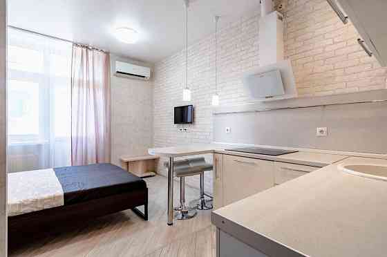 Студия посуточно/почасово в Ленинском районе с водой Донецк