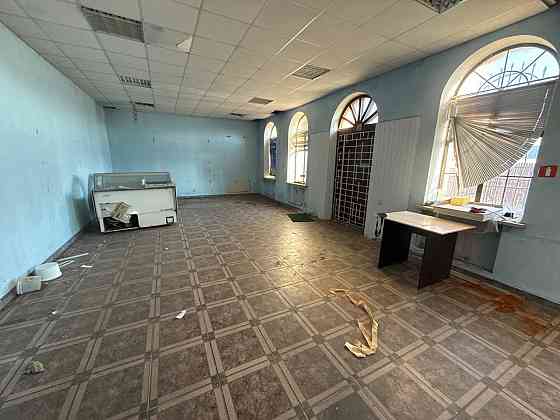 Аренда Коммерческой Недвижимости - 120 м² квадратных метров +складские помещения в Ясиноватой Ясиноватая