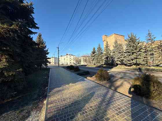 Аренда Коммерческой Недвижимости - 101 м² квадратных метров в Самом Центре Ясиноватой ! Ясиноватая