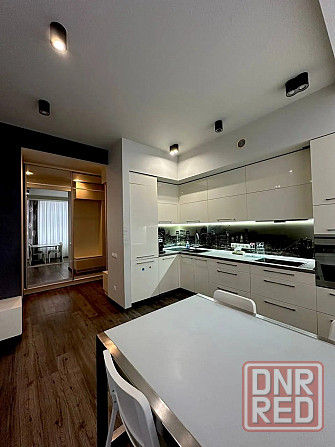 Сдаётся 2 комнатная квартира в Ворошиловском р-не, площадь Ленина Донецк - изображение 2