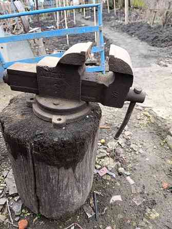 тиски слесарные Донецк