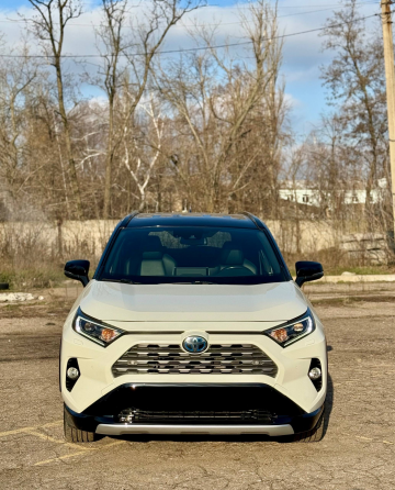 Продам Toyota rav4 hybrid Донецк