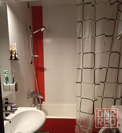 Сдается: Однокомнатная квартира Этаж: 3/9 Район: Пролетарский, напротив парка Горького Донецк - изображение 2