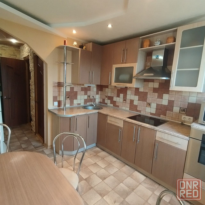 Сдается 2-комнатная квартира, 7 этаж из 9. г. Донецк, Пролетарский район, ул. Щетинина. Донецк - изображение 1