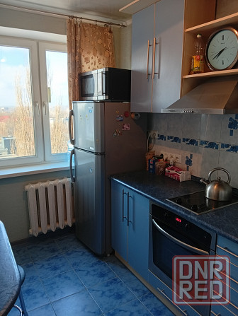 Продажа 1 ком Ленинский район м-н Мирный Донецк - изображение 1