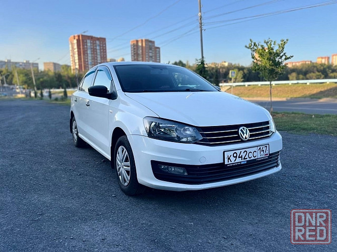 Volkswagen Polo Зугрэс - изображение 1