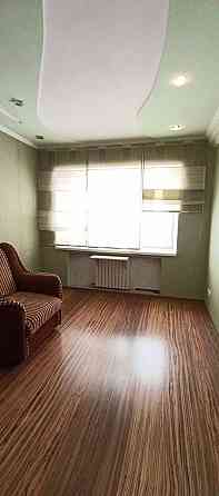 Прoдaетcя трeхкoмнатнaя квартиpа в Калининском районе, пр.Ильича Донецк