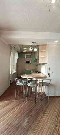 Прoдaетcя трeхкoмнатнaя квартиpа в Калининском районе, пр.Ильича Донецк