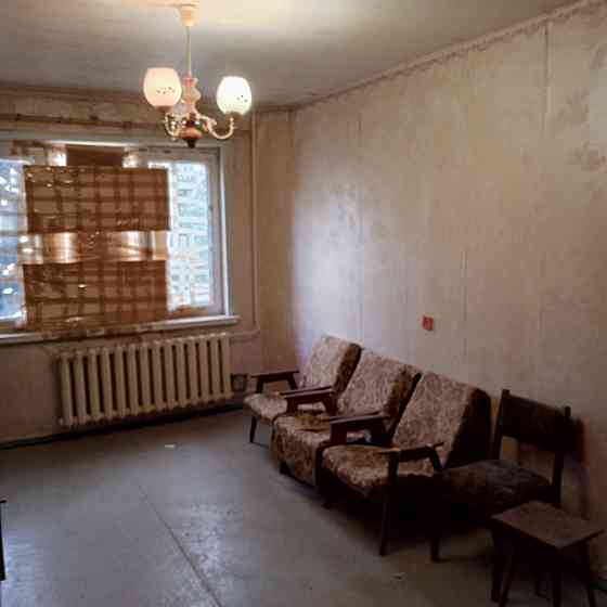 продам 3-комнатную квартиру под ремонт на Тихом, Петровский р-н Донецк