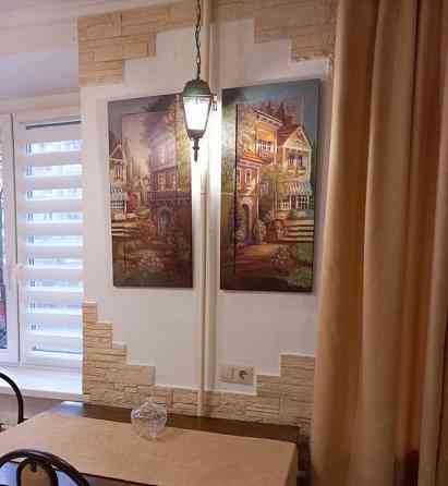 Сдаю двухкомнатную квартиру в Ворошиловском районе Донецка на театральном проспекте. Донецк