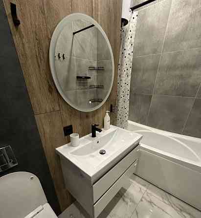 Сдаю двухкомнатную квартиру в Калининском районе Донецка. По адресу: улица Капитана Ратникова, 4 Донецк