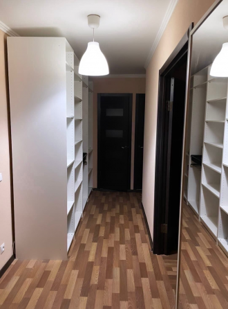 Сдам 2к квартиру на длительный срок Донецк