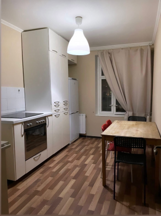 Сдам 2к квартиру на длительный срок Донецк