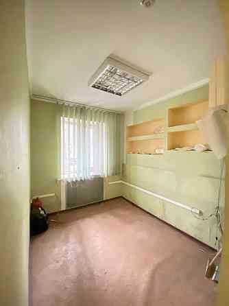 Без комиссии! Продажа 3к.кв. парк Гулливер ул.Краснофлотская,можно под офис или жильё! Донецк