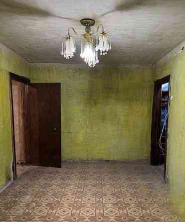 Продается 2к. кв. в Калининском р-не, ул. Шахтостроителей. Донецк