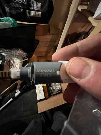 Ключ для свечей, лямбды, лягушка. Донецк