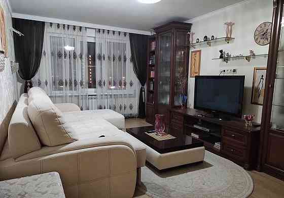 Сдаю двухкомнатную квартиру 60.0 м² этаж 4/9 город Донецк, Кировский район, Текстильщик, улица Остро Донецк