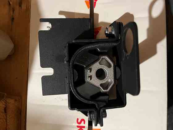 Подушка двигателя Веста 1.8 evo Донецк