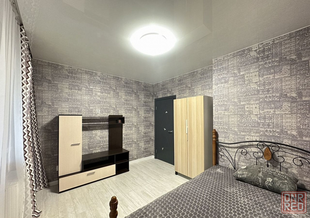 Сдаю двухкомнатную квартиру 59.0 м² этаж 3/9 город Донецк, Ленинский район, Ленинский район, Цирк Донецк - изображение 4