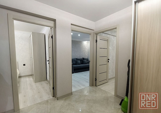 Сдаю двухкомнатную квартиру 54.0 м² этаж 2/5 город Донецк, Калининский район, Проспект Ильича Донецк - изображение 5