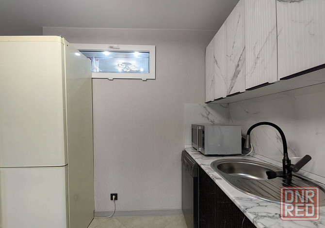 Сдаю двухкомнатную квартиру 54.0 м² этаж 2/5 город Донецк, Калининский район, Проспект Ильича Донецк - изображение 6