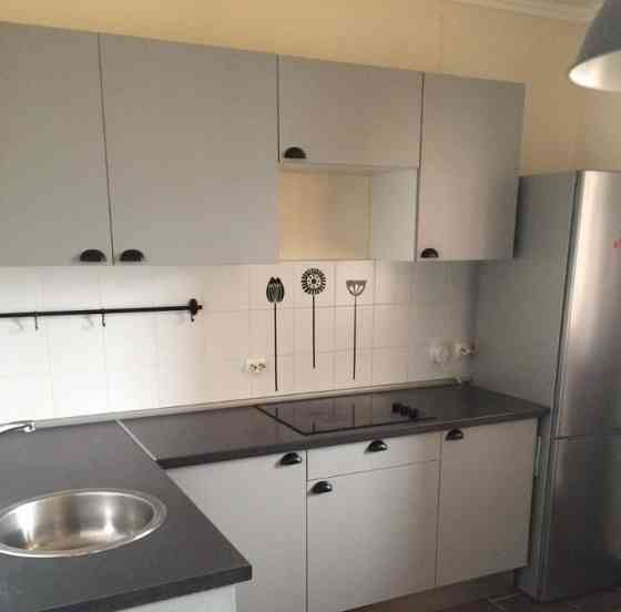 Сдаю однокомнатную квартиру 47.0 м² этаж 7/9 город Донецк, Ленинский район Донецк