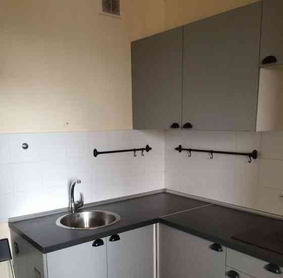 Сдаю однокомнатную квартиру 47.0 м² этаж 7/9 город Донецк, Ленинский район Донецк